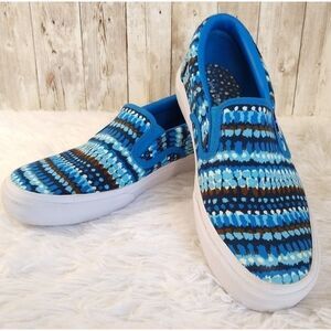 VERA BRADLEY Canvas Slip Ons/Sneakers Size 7.5